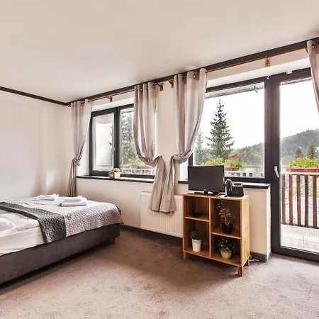 Zerrenpach 3* Látky