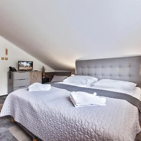 Hotel Zerrenpach 3*